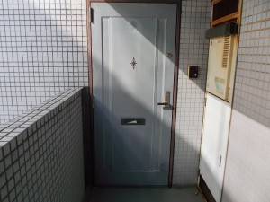 調布市5F Fマンション_玄関ドア施工前