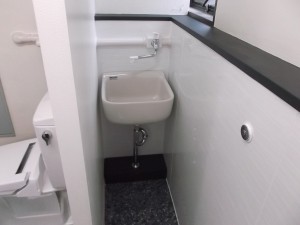 新宿区　Sビル　トイレ改修後