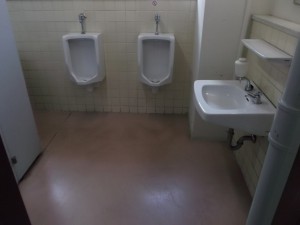 新宿区　Sビル　トイレ改修前