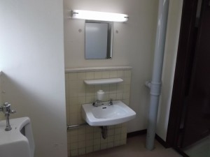 新宿区　Sビル　トイレ改修前