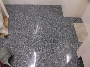 新宿区　Sビル　トイレ改修中